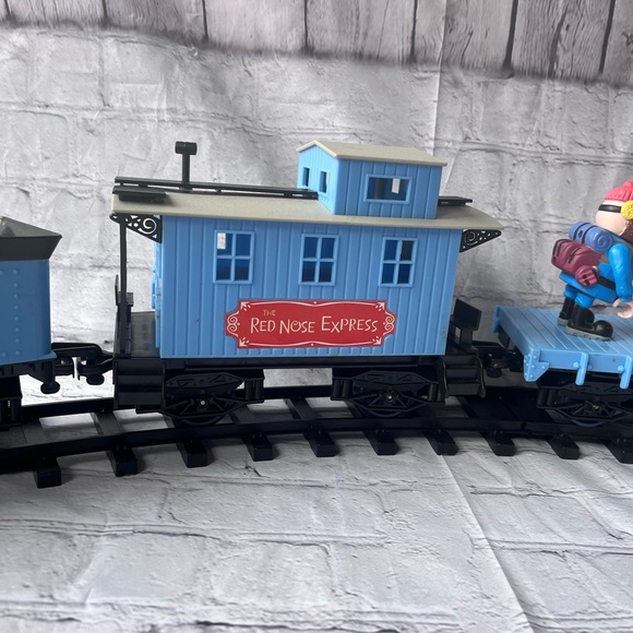 Vintage Rudolph and The Island of Misfit Toys: Rudolph's Red Nose Express - Picture 2 of 8